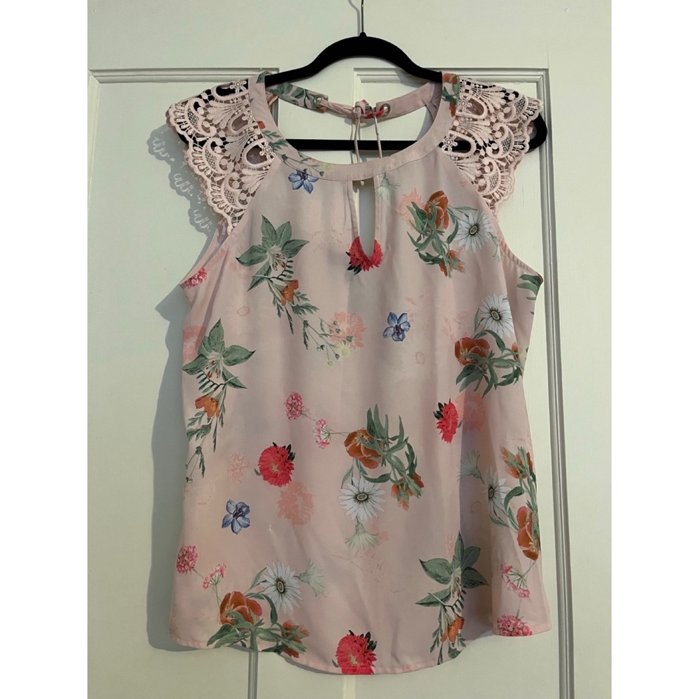 Express blouse never worn pink floral